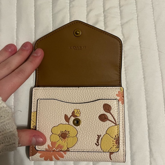 Coach Wallet - Picture 2 of 6